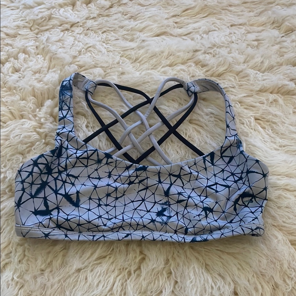 Lululemon Free to be Wild sports bra, size 6